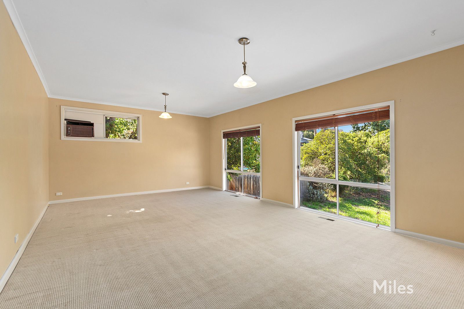 11 Avoca Street, Heidelberg VIC 3084, Image 2