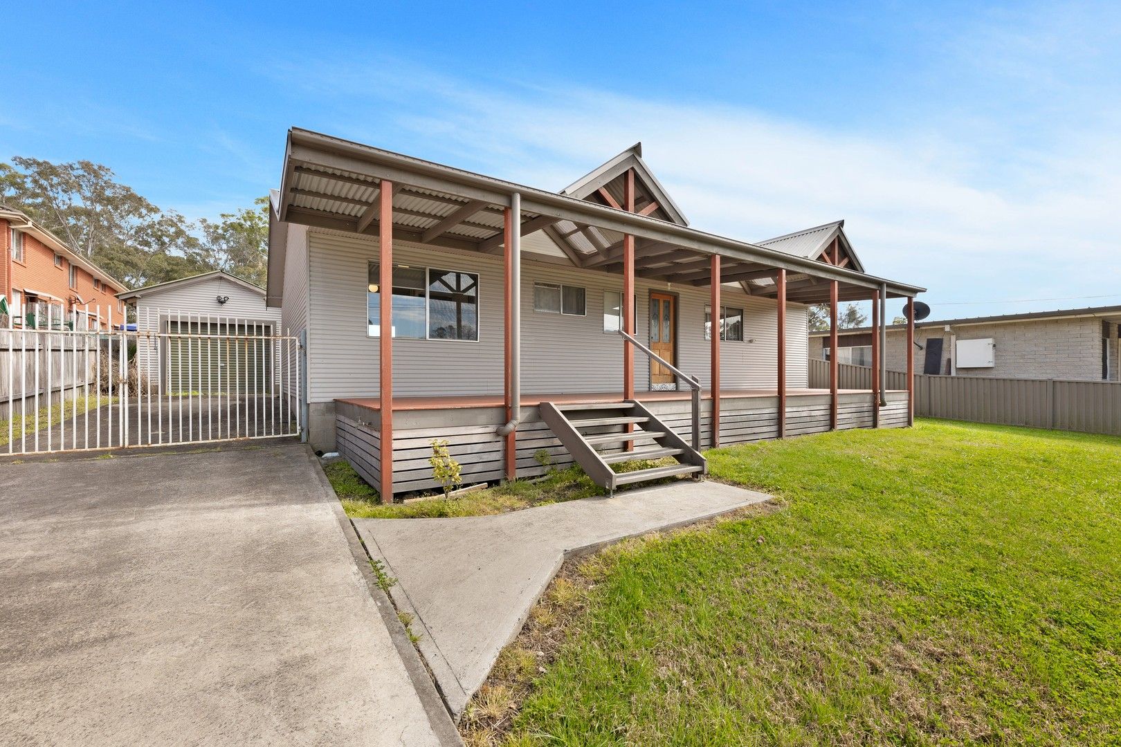 3 bedrooms House in 6 Anderson Street MORUYA NSW, 2537