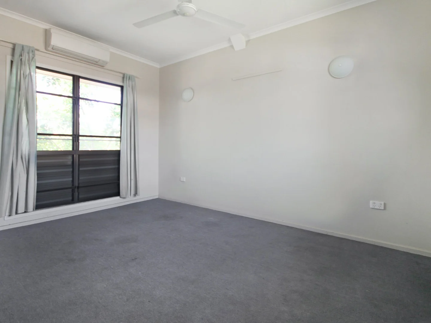 Additional image 4 of 2 Finniss Place, Katherine NT 0850