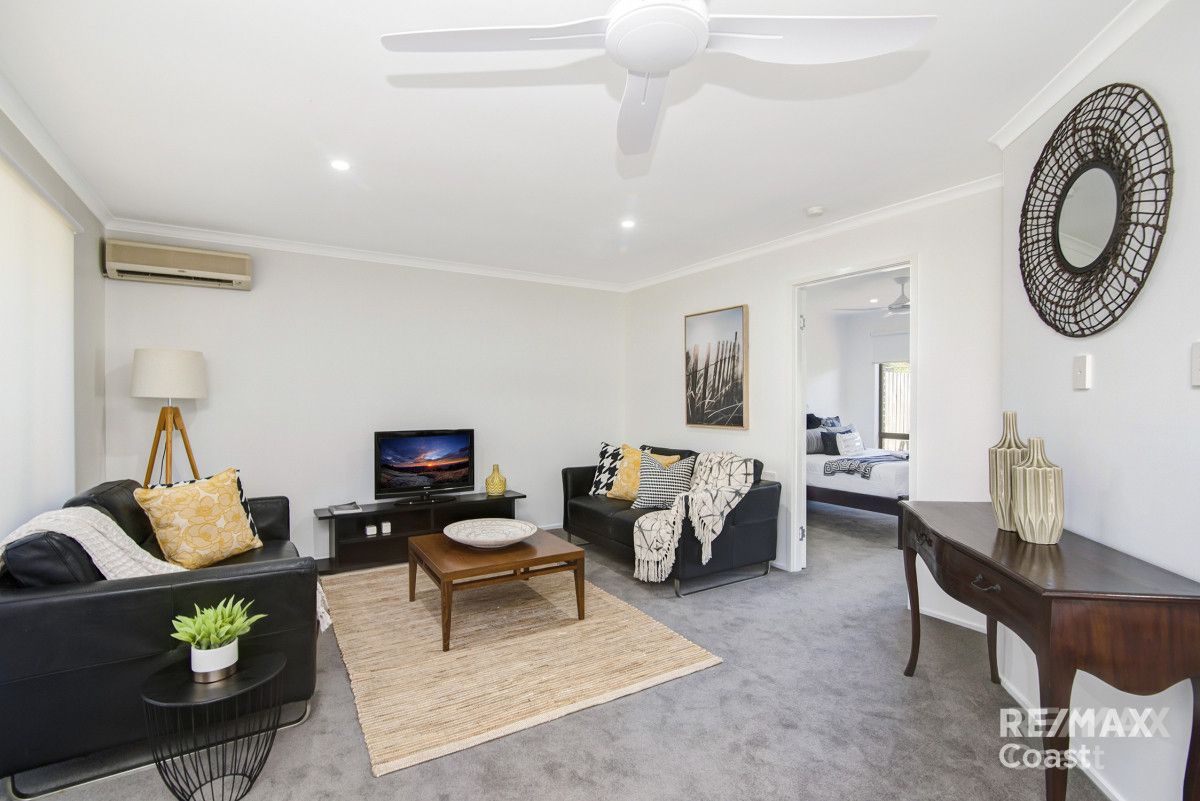 8/35 St Kevins Avenue, Benowa QLD 4217, Image 2