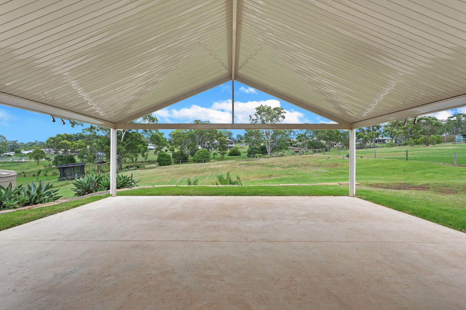20 Settlers Drive, Gowrie Junction QLD 4352, Image 1