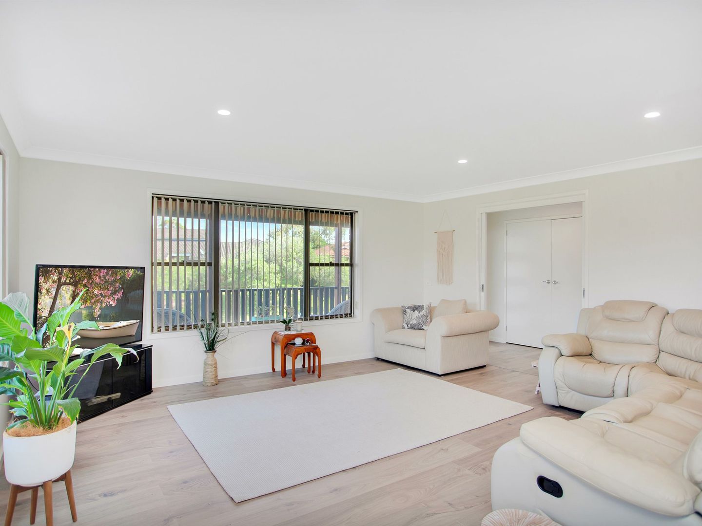 1 Coral Close, Old Bar NSW 2430, Image 2