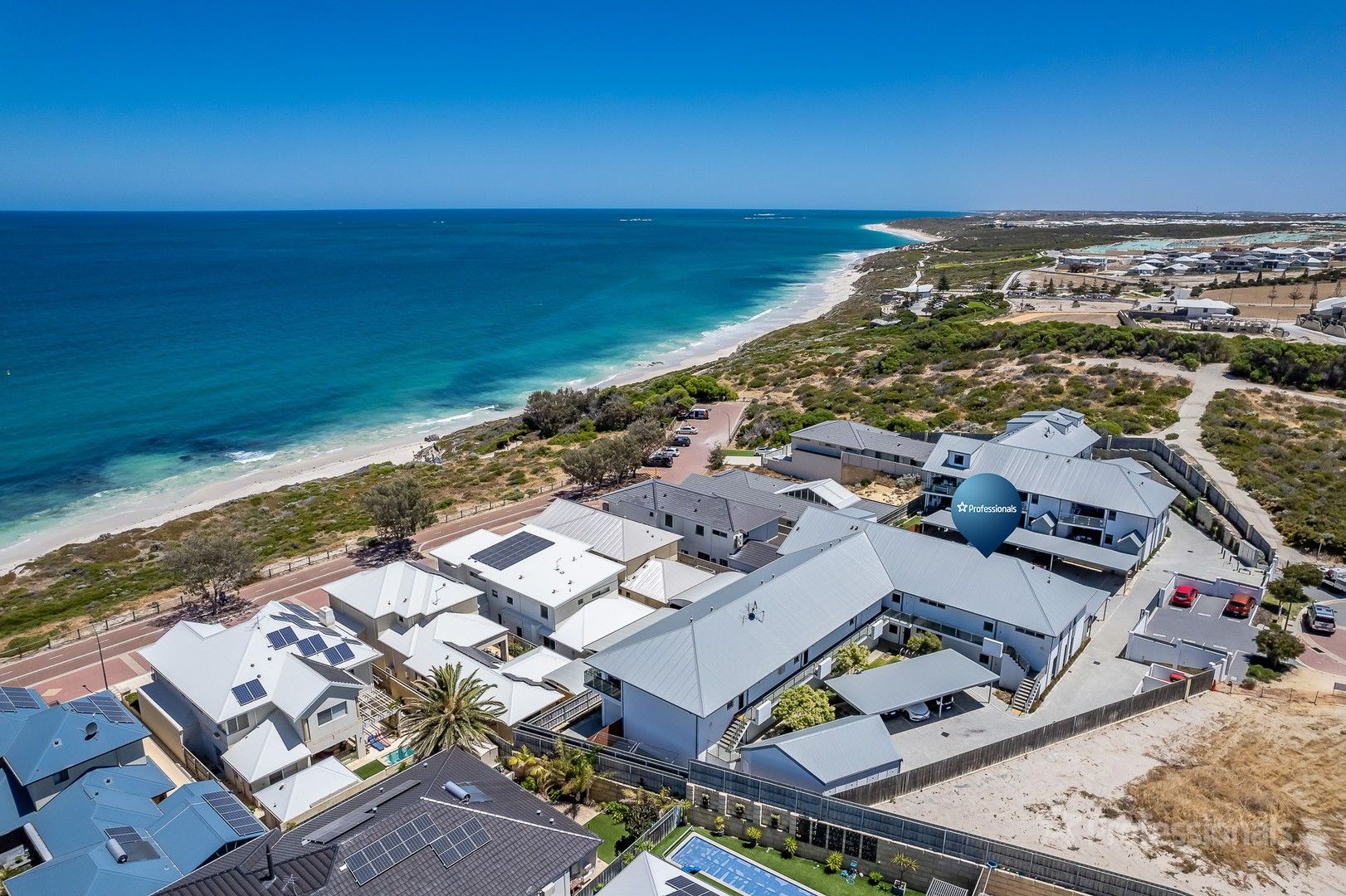 18/17 Royal James Court, Quinns Rocks WA 6030, Image 0