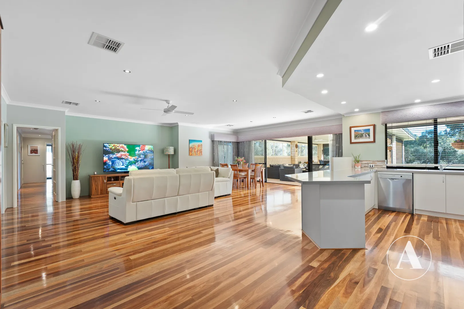 STUNNING 5 ACRE FAMILY DREAM!! - View 3
