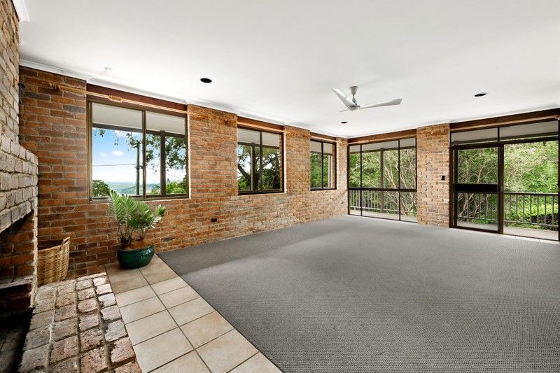 6 bedrooms House in 58 Mons School Road BUDERIM QLD, 4556