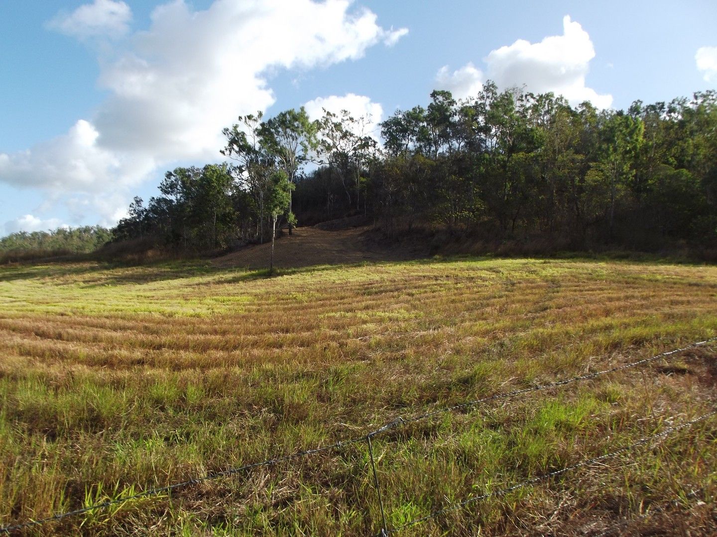 Devereux Creek QLD 4753, Image 0