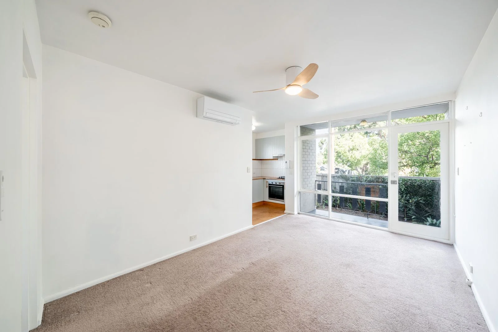 Additional image 2 of 1/32 Richardson St, Essendon VIC 3040