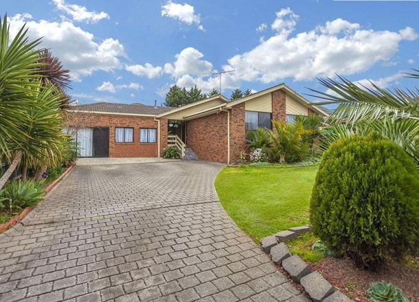 11 Shankland Boulevard, Meadow Heights VIC 3048