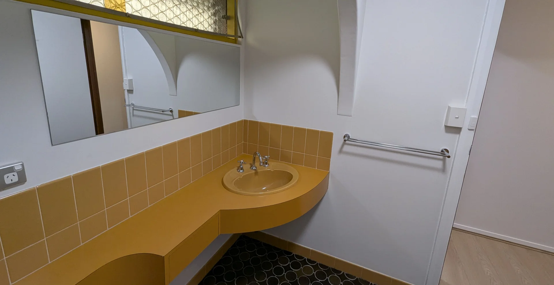 Additional image 16 of 234 Riseley Street, Booragoon WA 6154