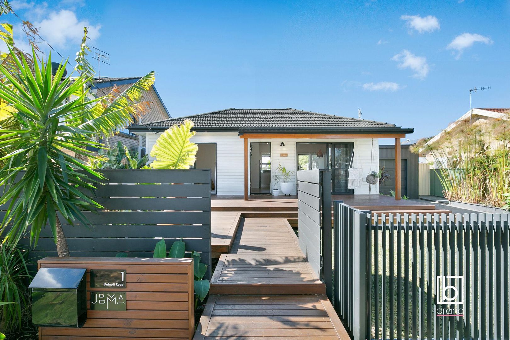 1 Dalnott Road, Gorokan NSW 2263, Image 1