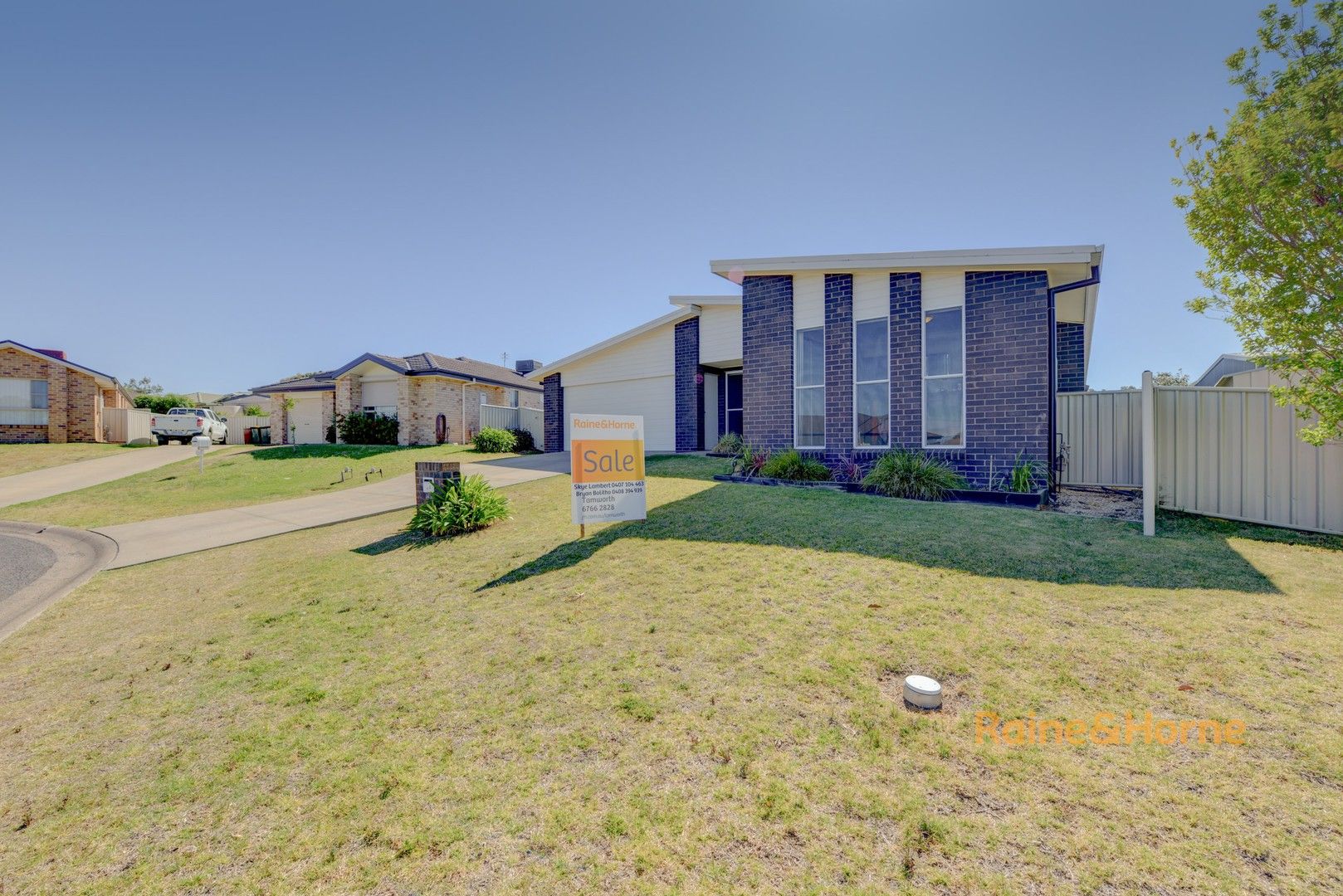 4 bedrooms House in 3 Coolamon Close TAMWORTH NSW, 2340