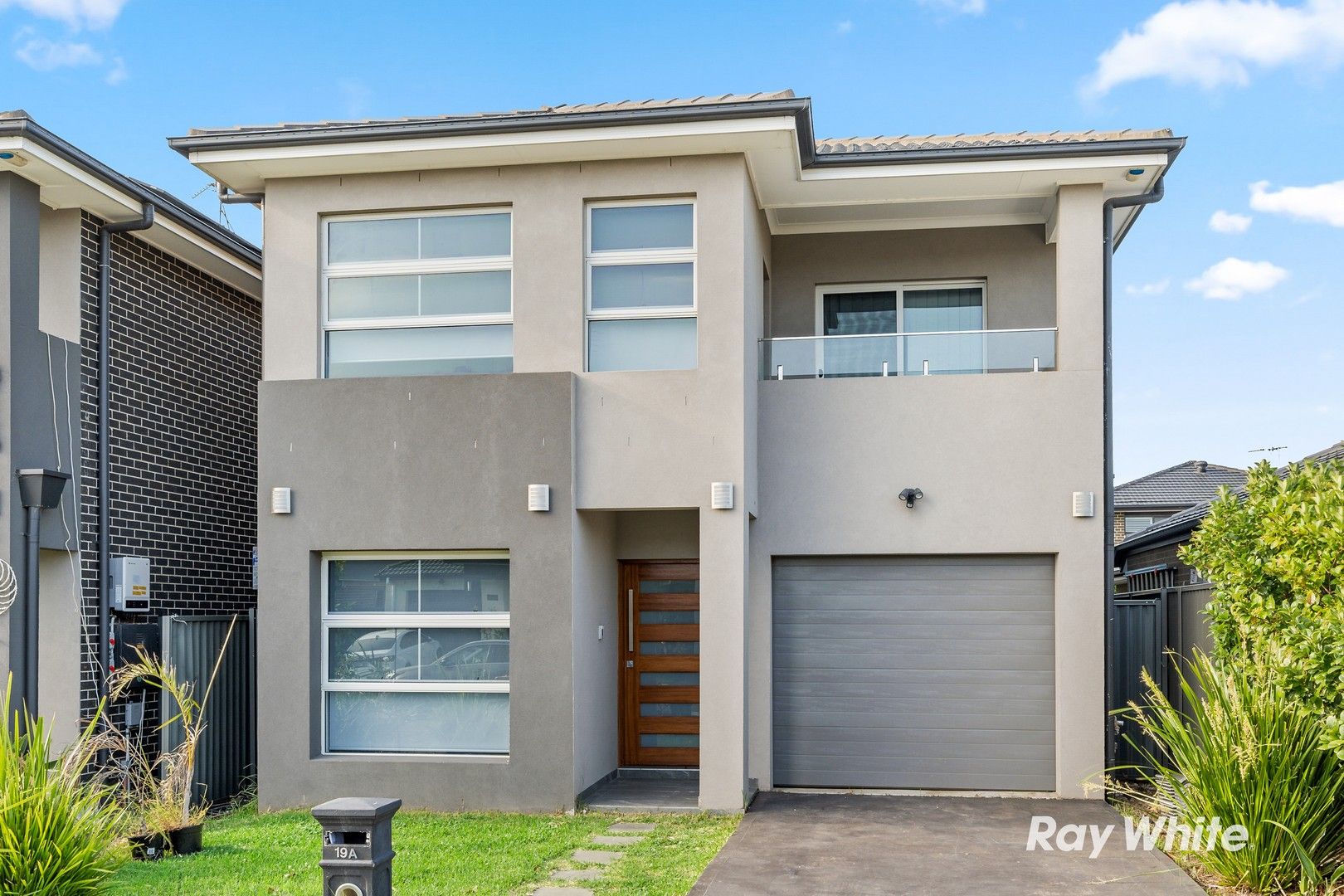 5 bedrooms House in 19A Witts Avenue MARSDEN PARK NSW, 2765