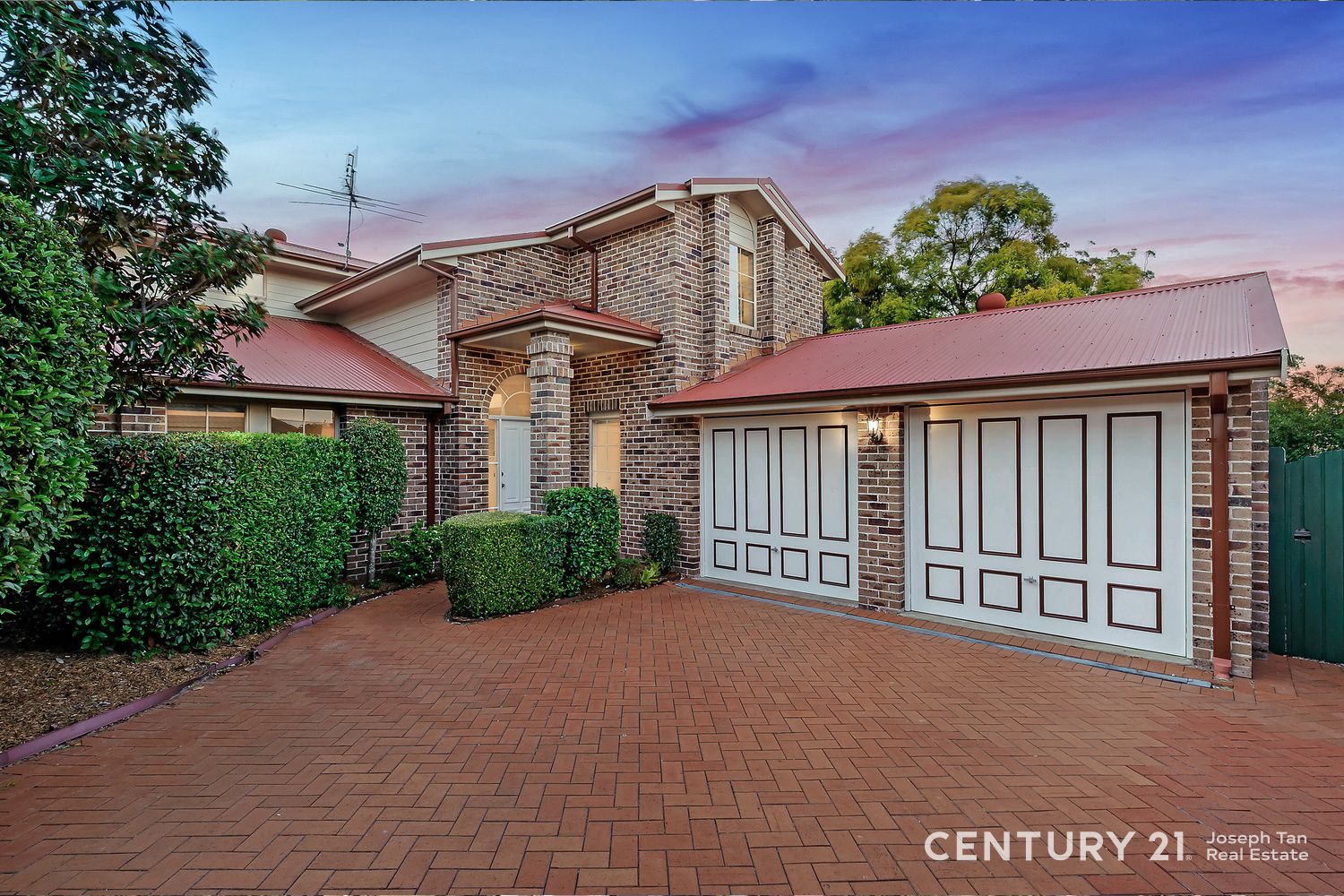 11 Angourie Court, Dural NSW 2158, Image 0