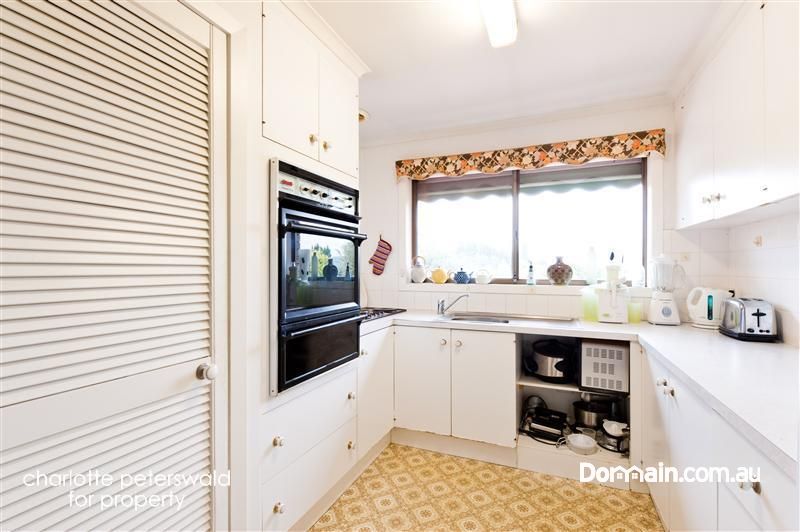 1/1a Buchanan Avenue, SANDY BAY TAS 7005, Image 2