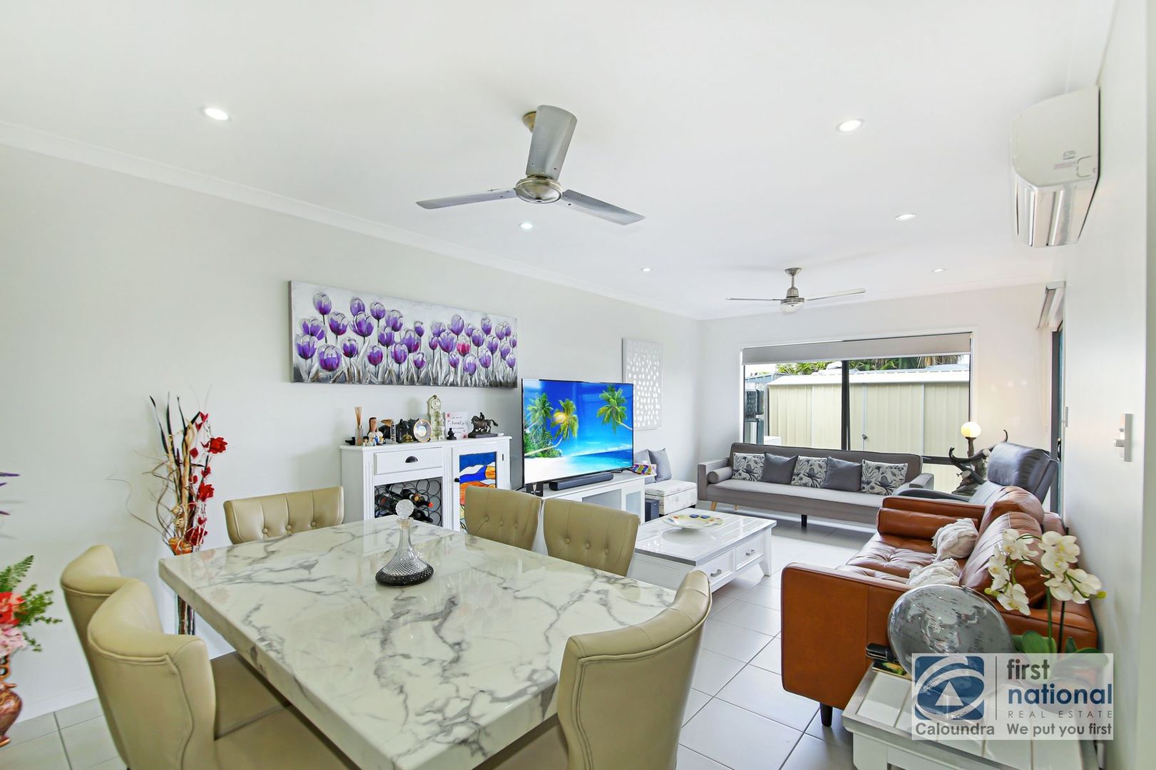 8 Honey Street, Caloundra West QLD 4551, Image 2