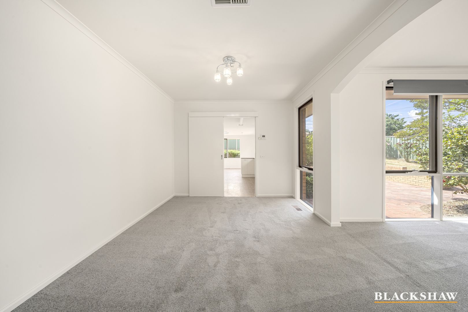 2 Greig Place, Macgregor ACT 2615, Image 2