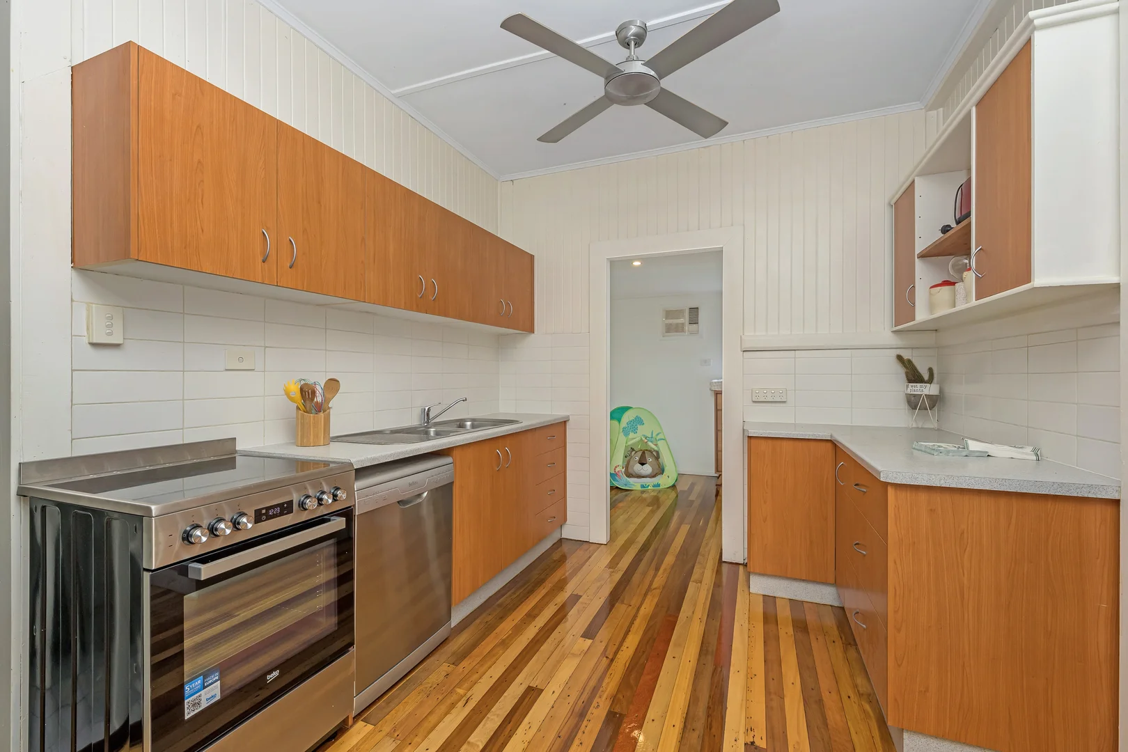 Additional image 2 of 127 Bundock Street, Belgian Gardens QLD 4810