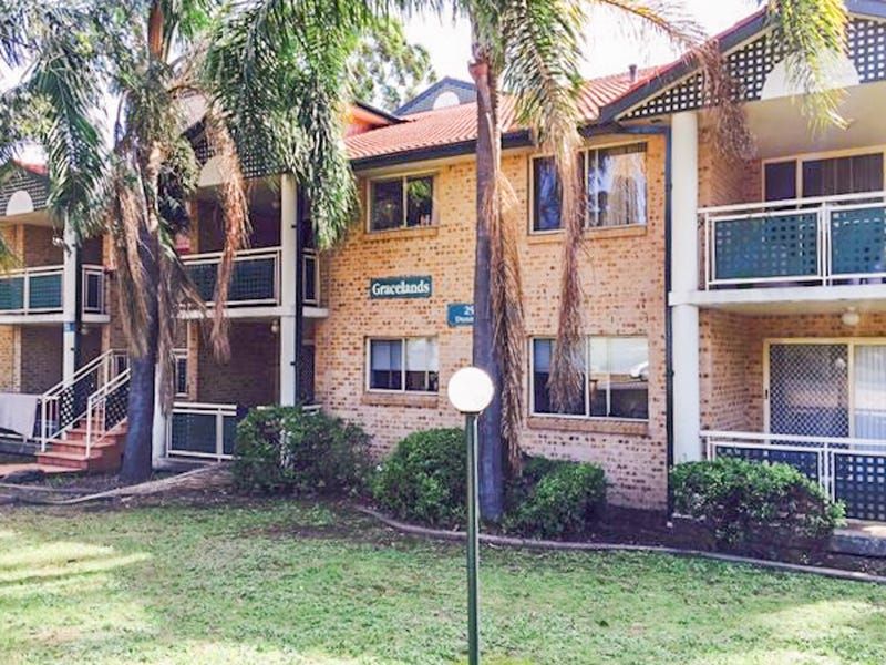 2 bedrooms Apartment / Unit / Flat in 10/253-255 Dunmore Street PENDLE HILL NSW, 2145