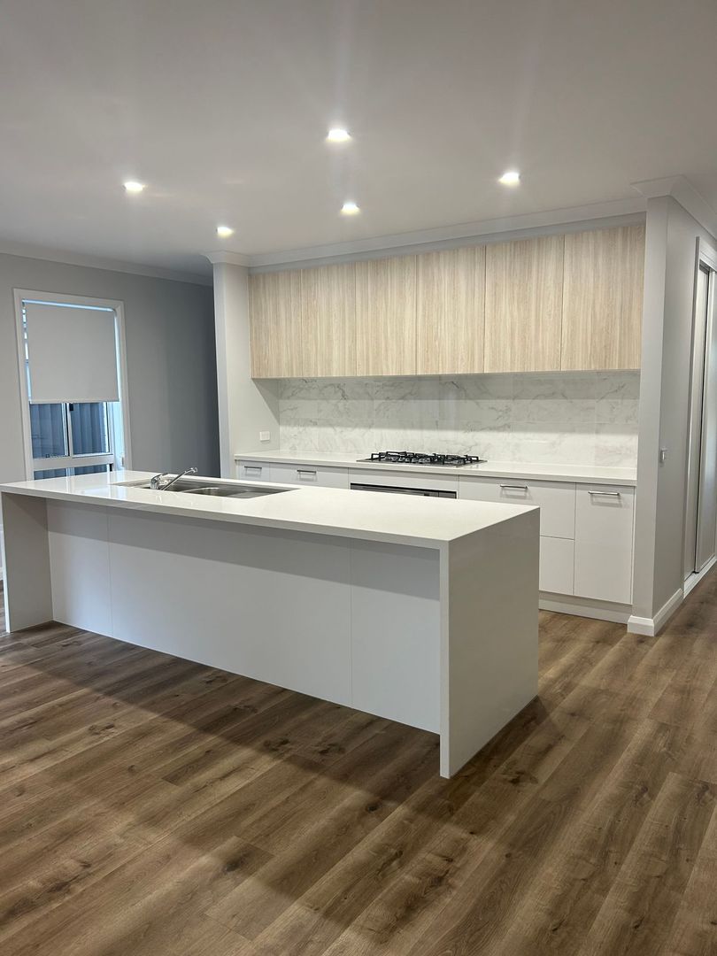 16 Silverwoods Boulevard, Yarrawonga VIC 3730 House For Rent Domain