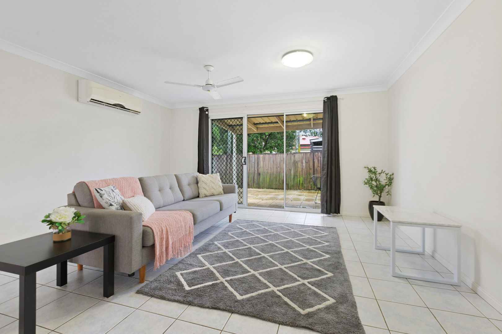 29 Erncroft Place, Rocklea QLD 4106, Image 1