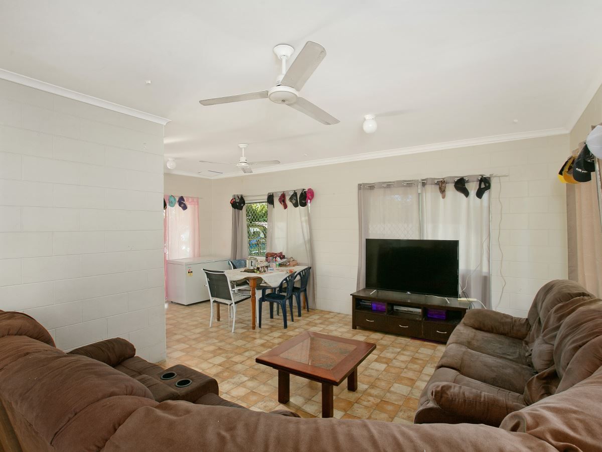24 Shaft Street Edmonton Qld 4869 House For Sale Domain