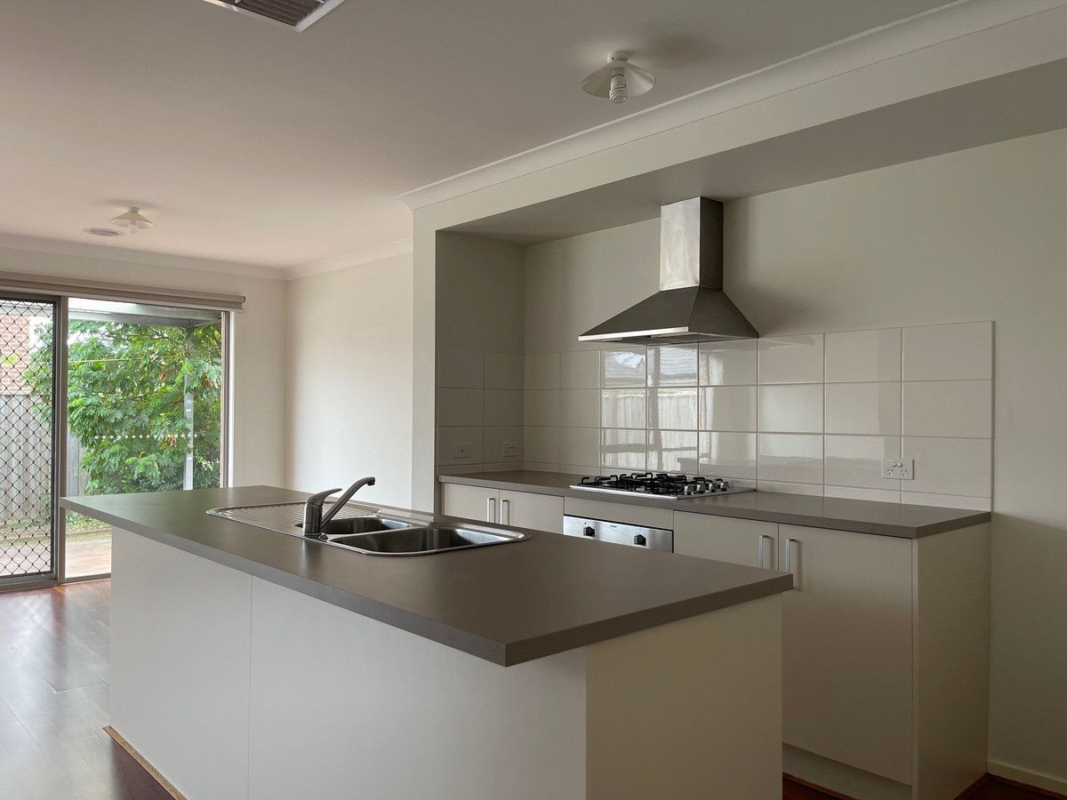 13 Design Drive, Point Cook VIC 3030, Image 2