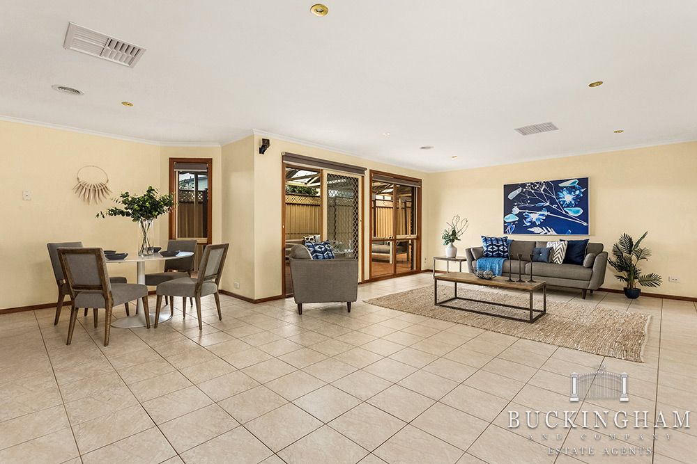 10 Greenview Court, Epping VIC 3076, Image 2