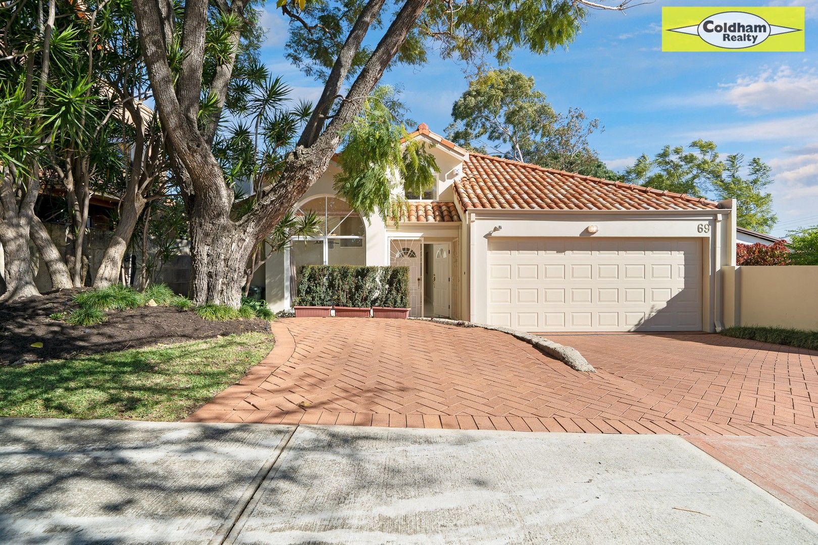 5 bedrooms House in 69 Lansdowne Rd KENSINGTON WA, 6151