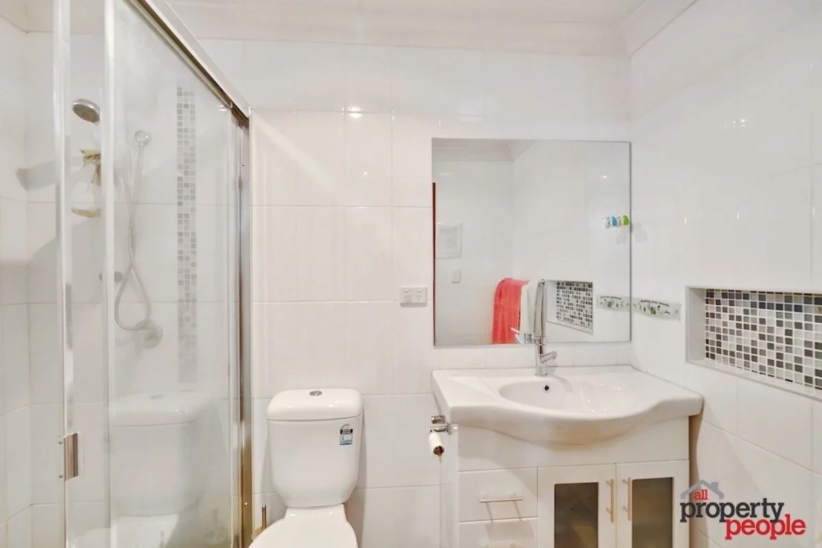 Additional image 10 of 20 Mistletoe Avenue, Macquarie Fields NSW 2564