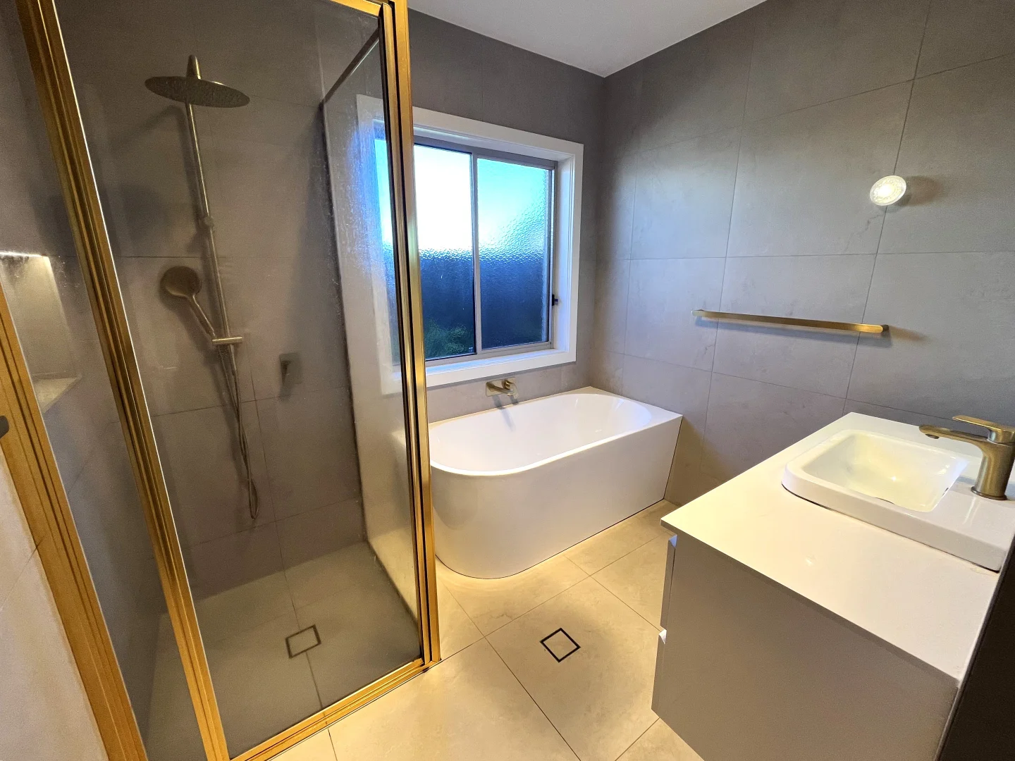 Additional image 13 of 16 Maher Circuit, Griffith NSW 2680