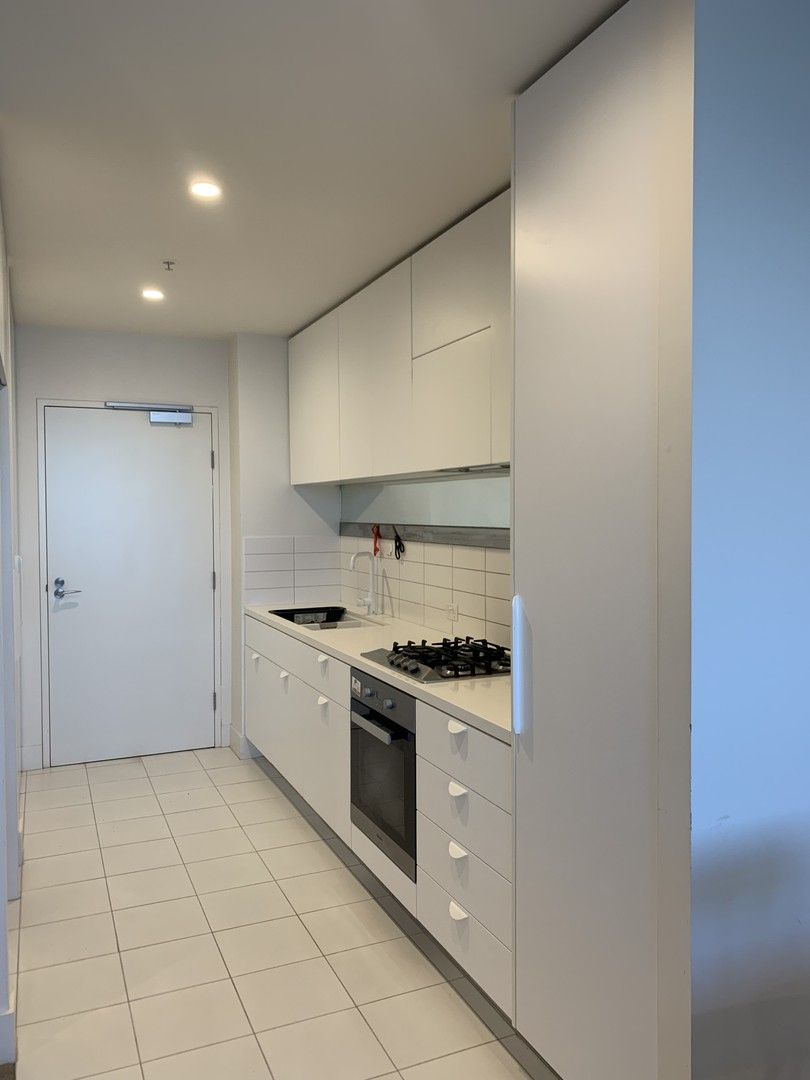 2 bedrooms Apartment / Unit / Flat in 4705/500 Elizabeth St MELBOURNE VIC, 3000