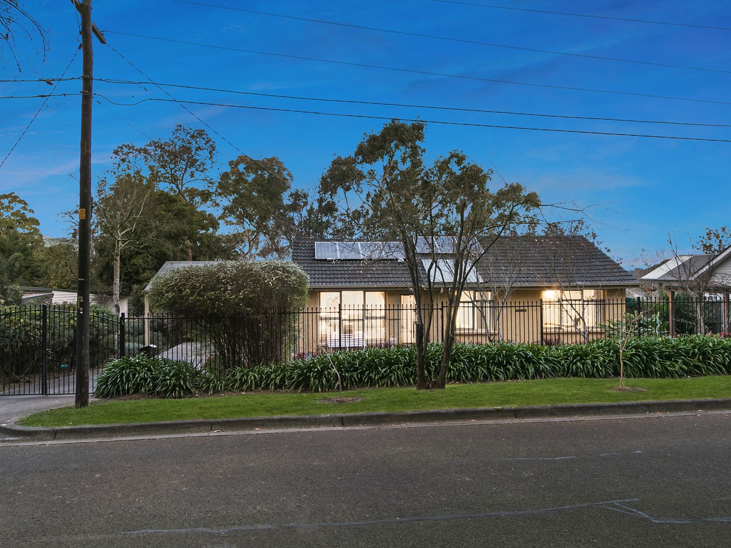 18 Croydon Way, Croydon VIC 3136, Image 1