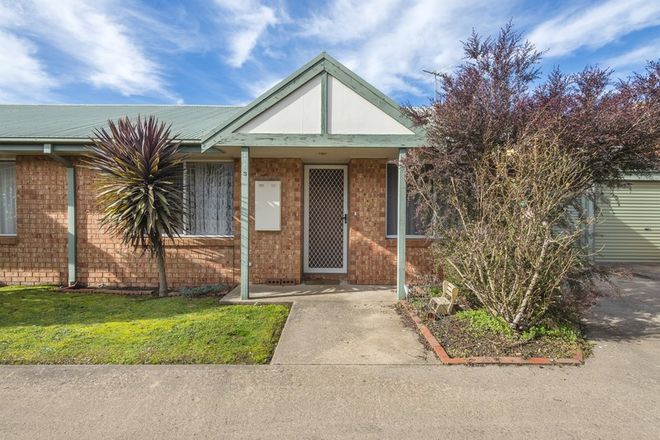 Picture of 3/27 Murphy Street, ROMSEY VIC 3434