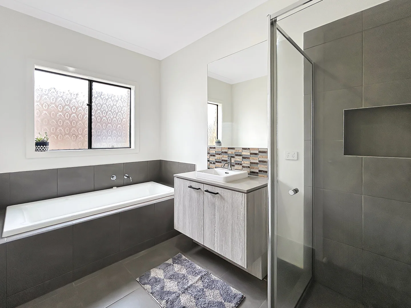 Additional image 11 of 71 Element Circuit, Armstrong Creek VIC 3217