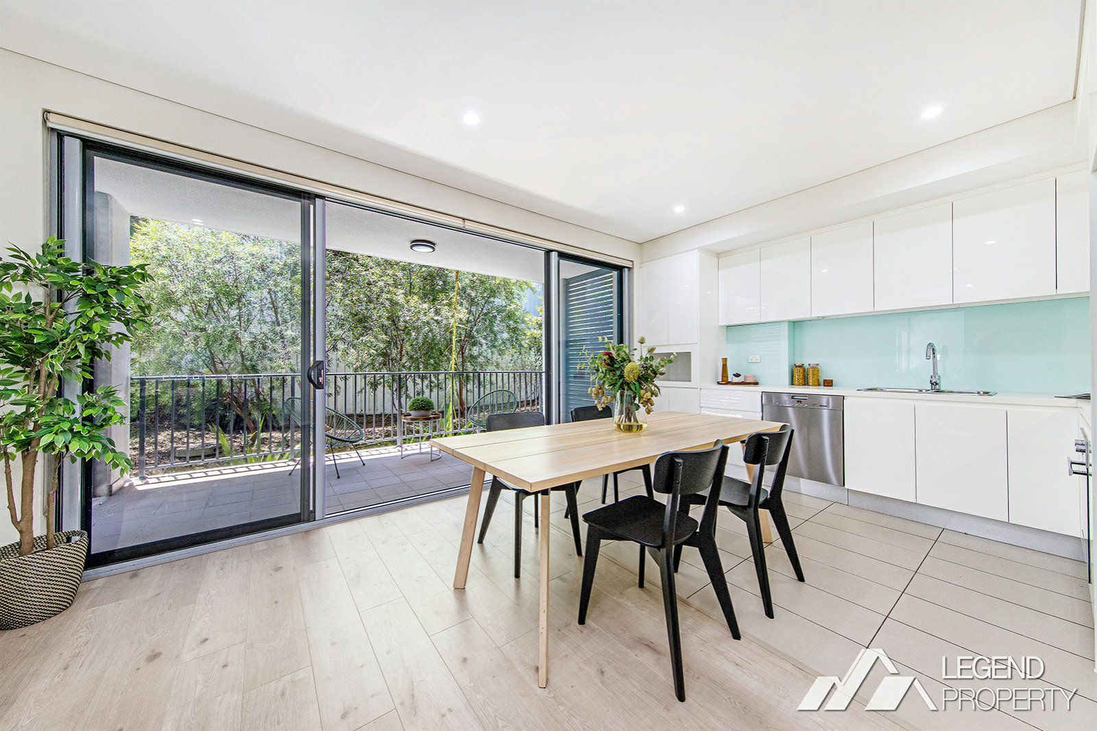 31/62-70 Gordon Crescent, Lane Cove North NSW 2066, Image 2