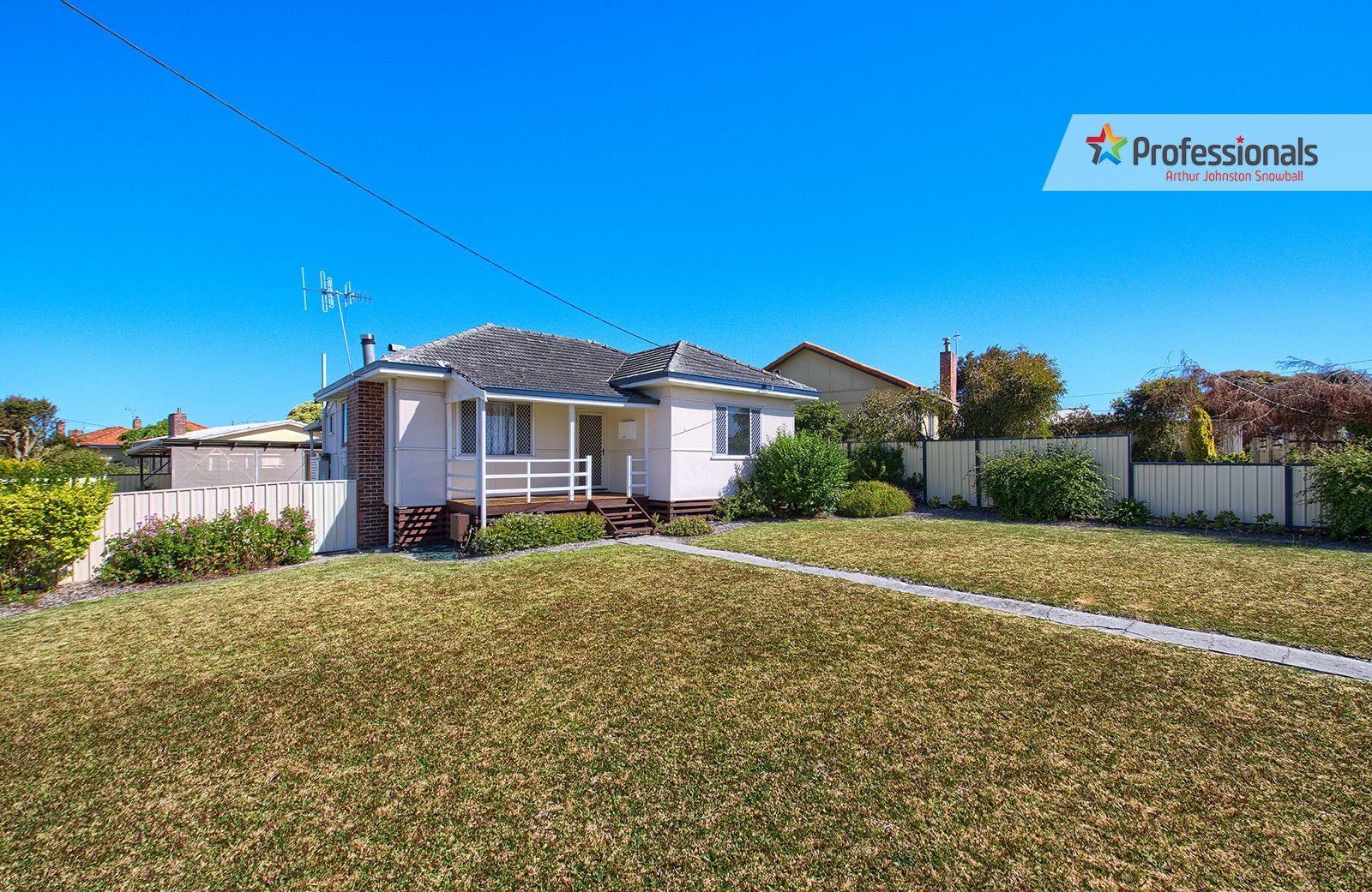 6 Nind Street, Spencer Park WA 6330, Image 1