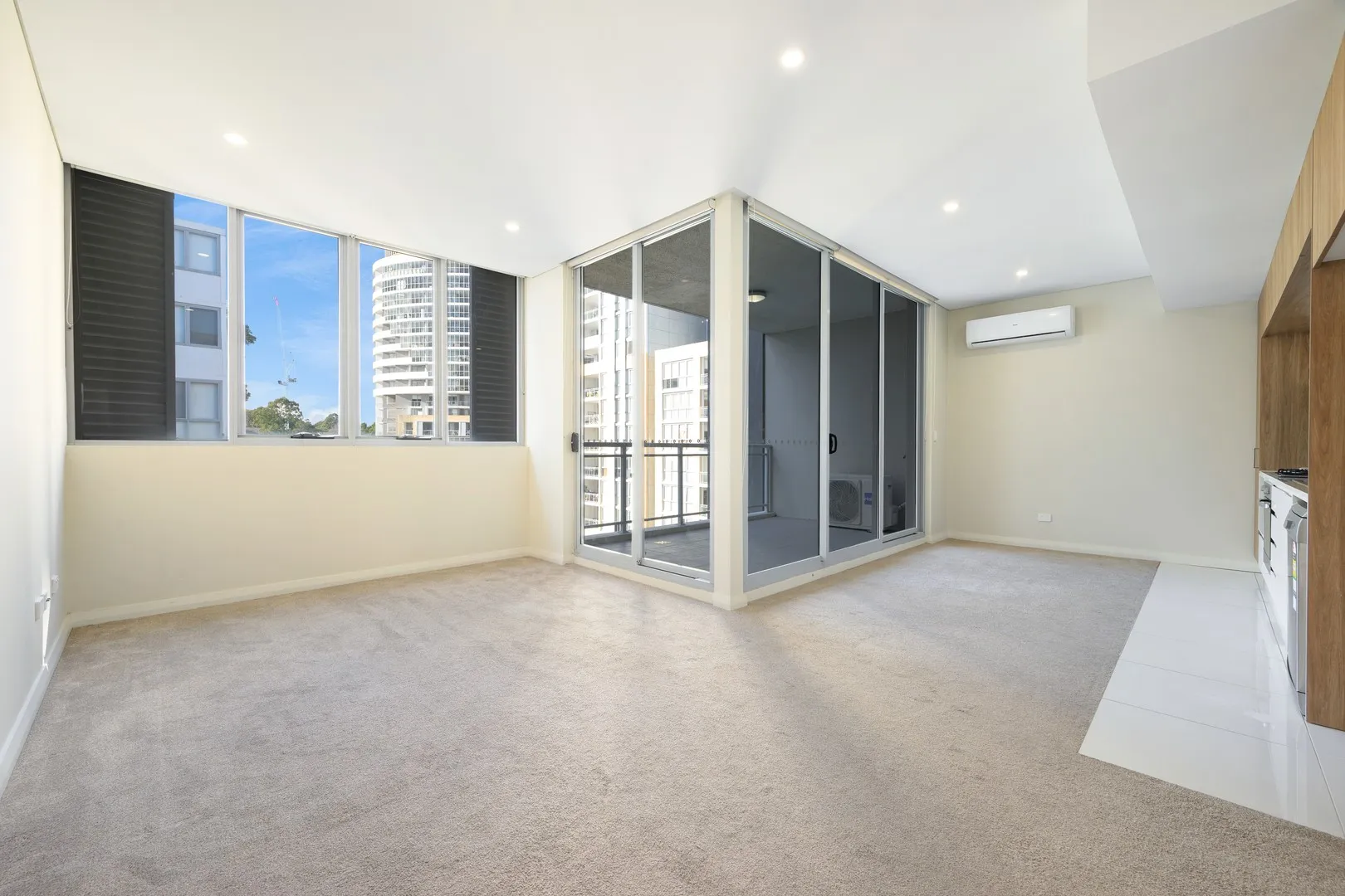 Modern 2 Bedroom Apartment with 2 Car Spaces in Prime Carlingford, Carlingford