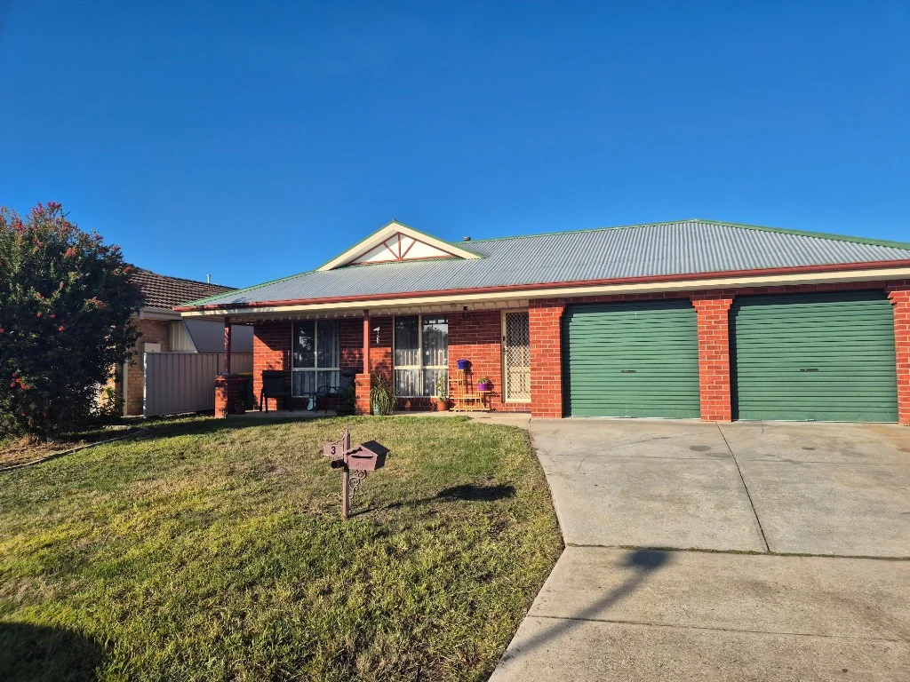 Primary image of 3 Clifford Court, Wodonga VIC 3690