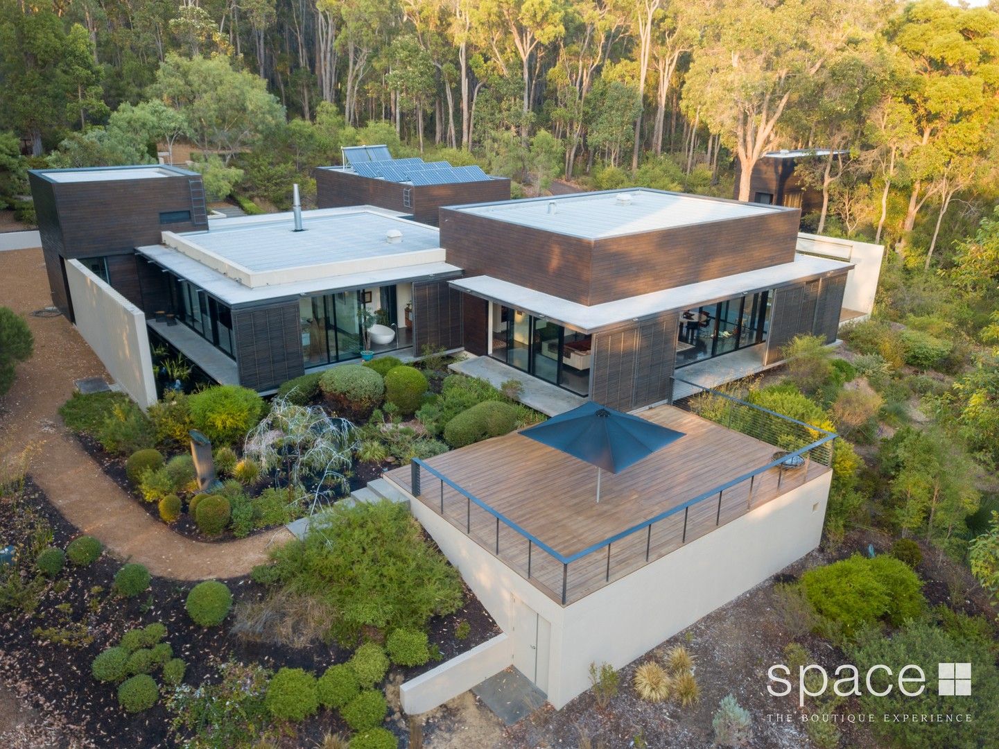 Margaret River WA 6285 3 beds house for Sale, Offers invited in the