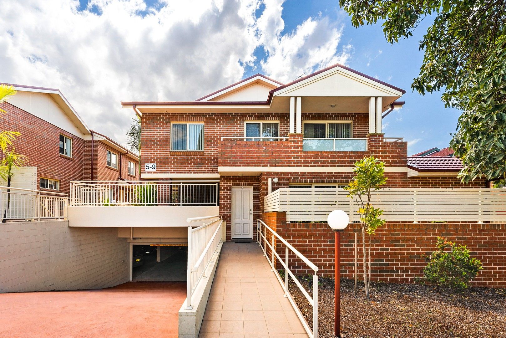 2/5-9 Hill Street, Campsie NSW 2194, Image 0