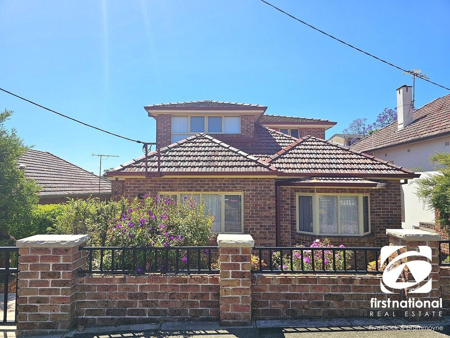 4 bedrooms House in 10 Henry Lawson Avenue ABBOTSFORD NSW, 2046