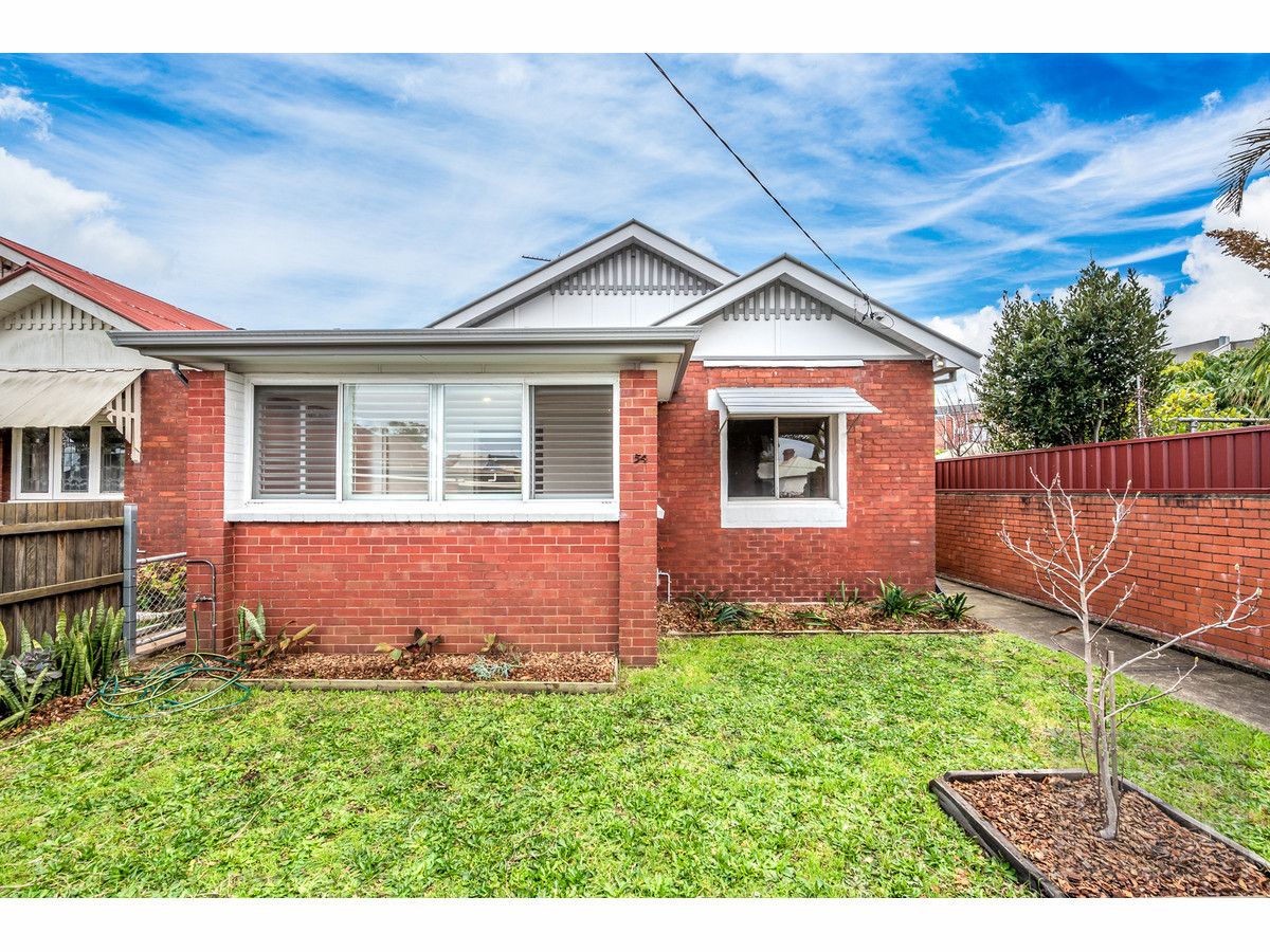 3 bedrooms House in 54 Villiers Street MAYFIELD NSW, 2304