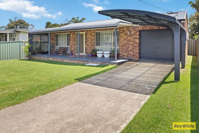 Picture of 41 Kingston Place, TOMAKIN NSW 2537