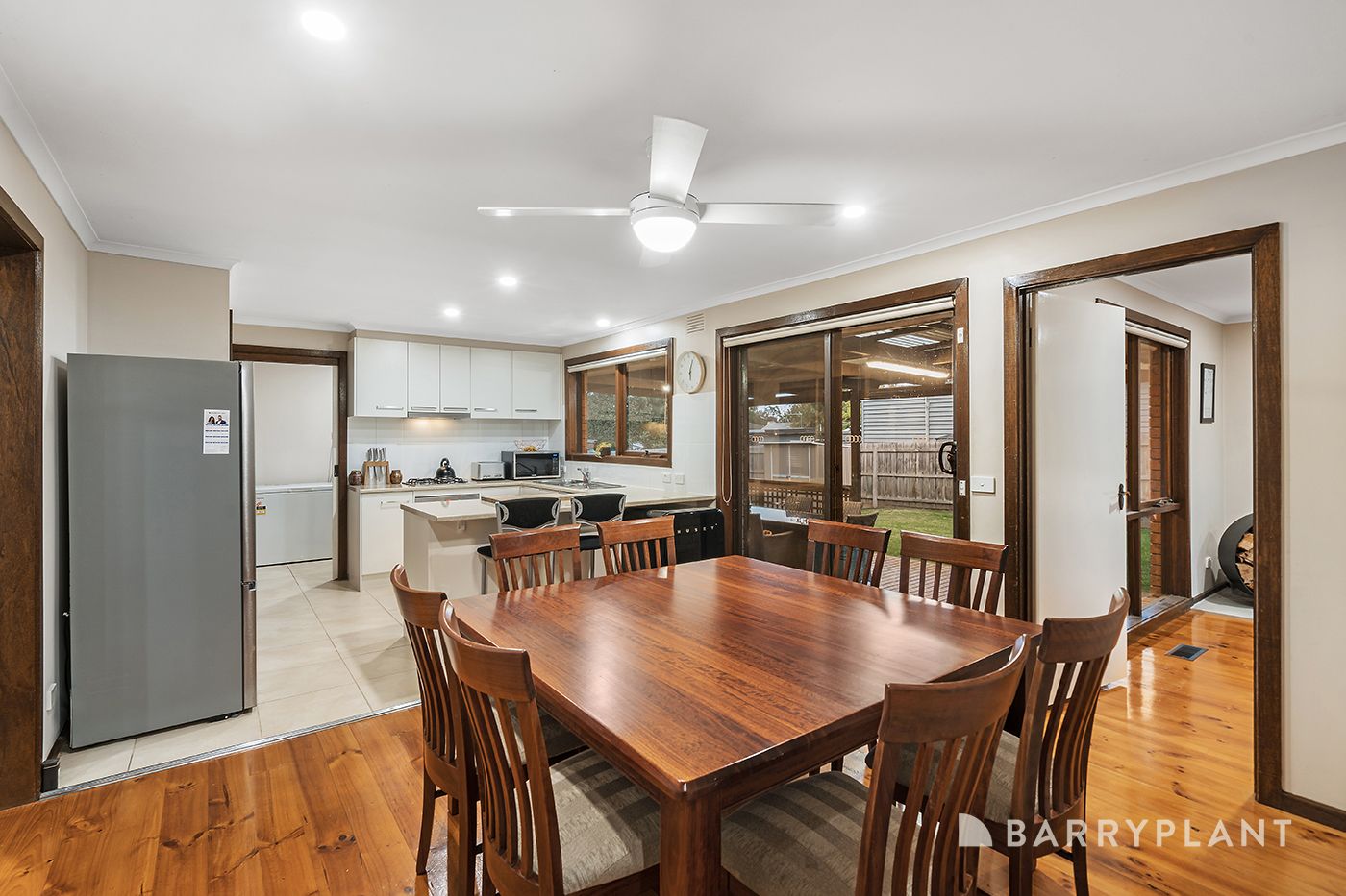 86 Taylor Road, Mooroolbark VIC 3138, Image 2