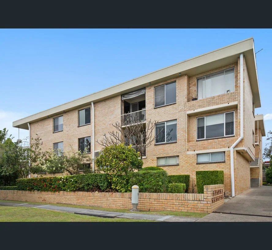 Primary image of 2/8 Cook St, Yeronga QLD 4104