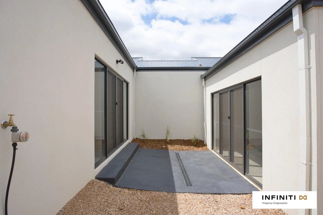 Additional image 15 of 2 Hestia Walk, Weir Views VIC 3338