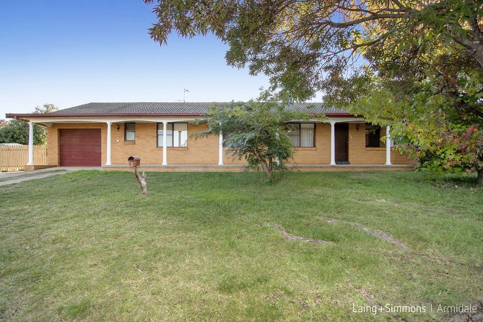 2 Joan Place, Armidale NSW 2350, Image 0