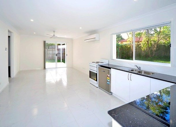 2/11 Jacaranda Place, Tewantin QLD 4565