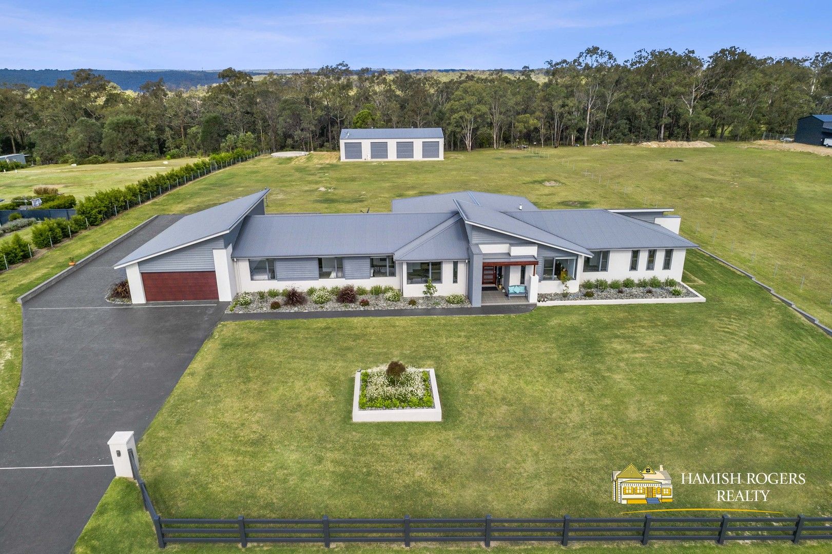 5 bedrooms Rural in 17 Wianamatta Circuit CATTAI NSW, 2756