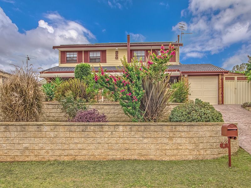 8  Bangalla Avenue, Bradbury NSW 2560, Image 1